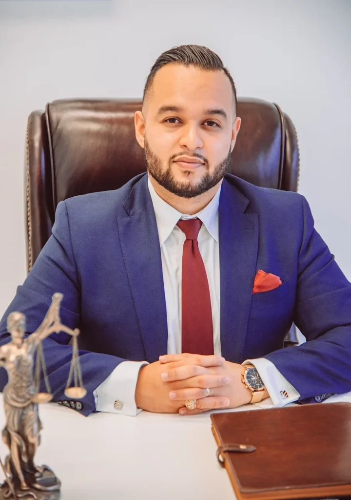 Oscar Escoto | Experienced Immigration Attorney